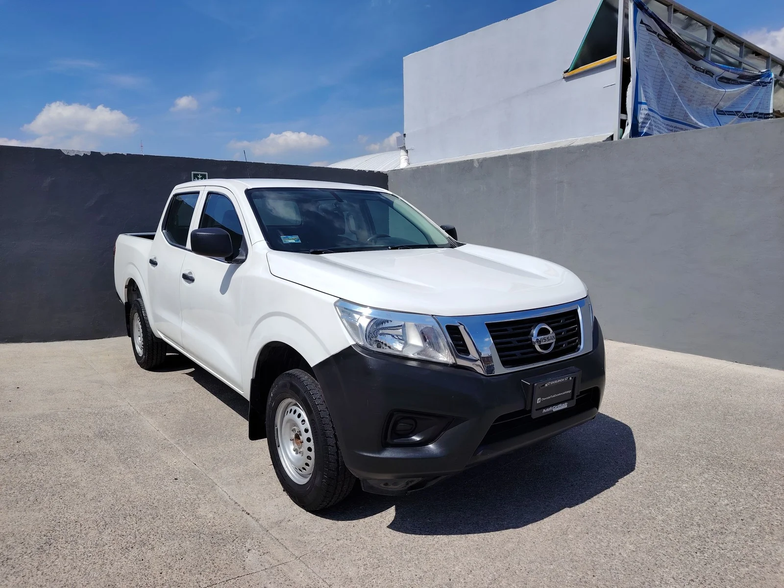 Nissan NP300 2022